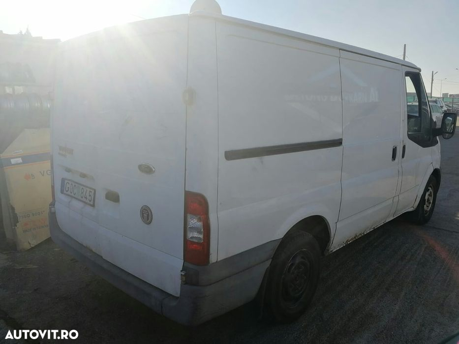 Dezmembrez Ford Transit 2.2 Tdci - 8