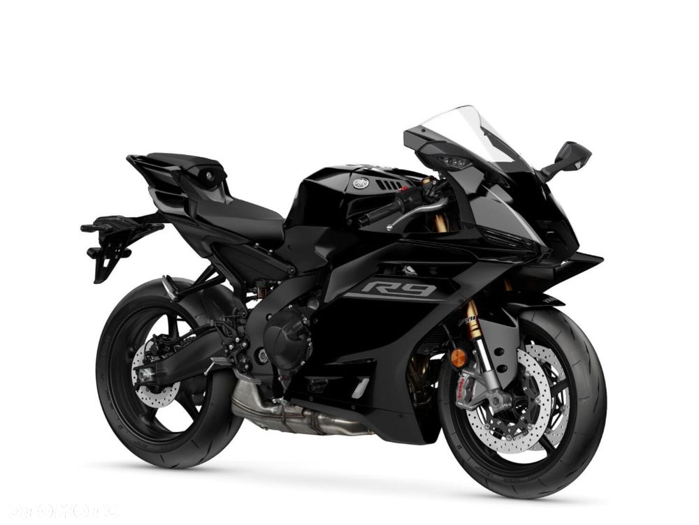 Yamaha R9 - 2