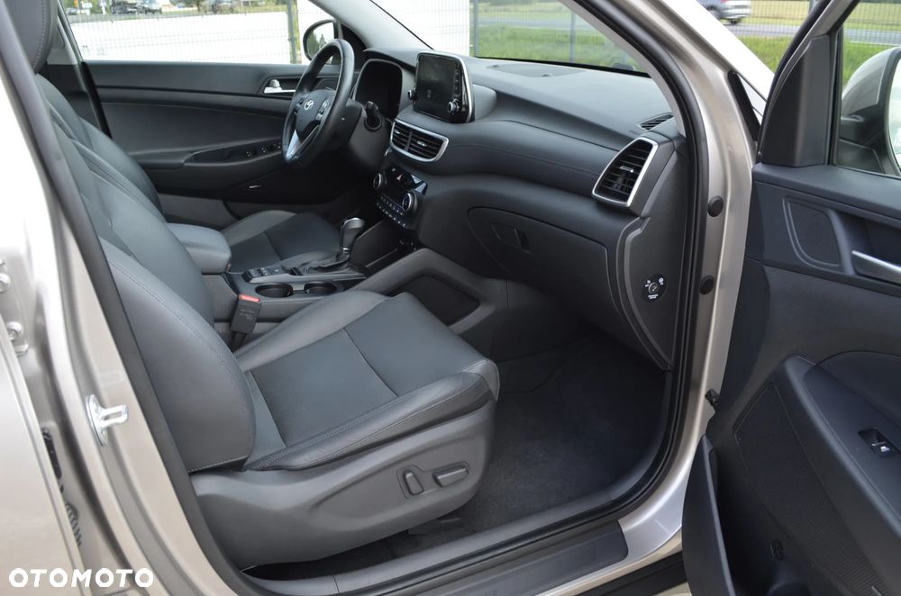 Hyundai Tucson 1.6 T-GDI GO 4WD DCT - 19