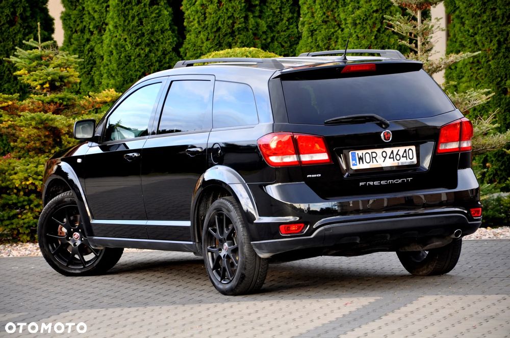 Fiat Freemont 2.0 Multijet 16V DPF Automatik Allrad Black Code - 16