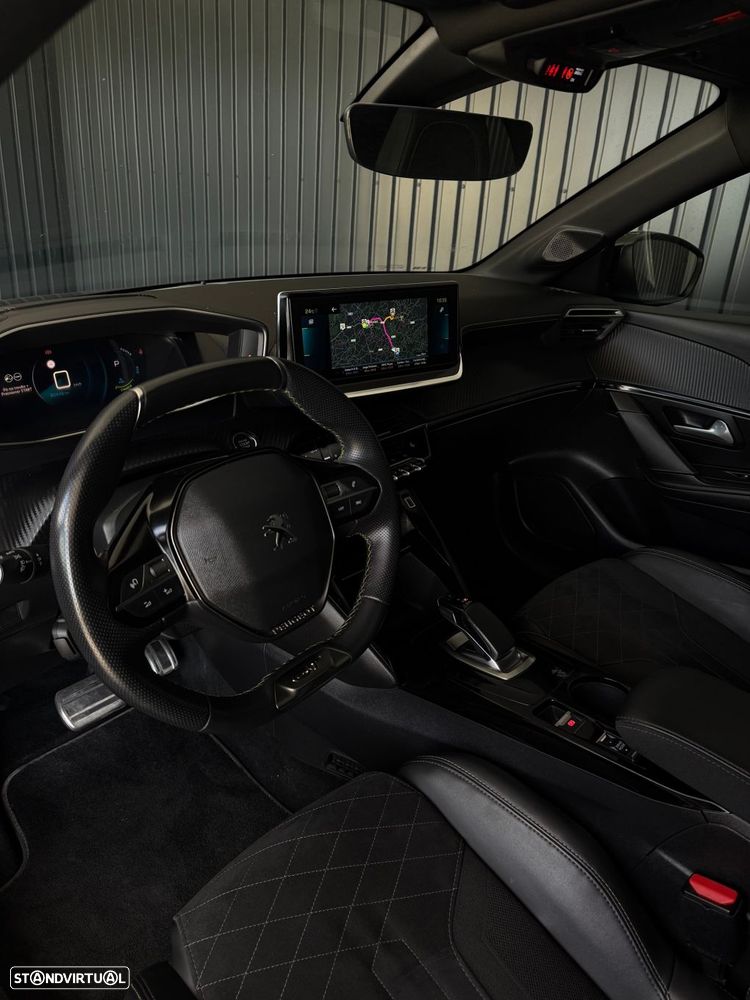 Peugeot e-208 50 kWh GT Pack - 16