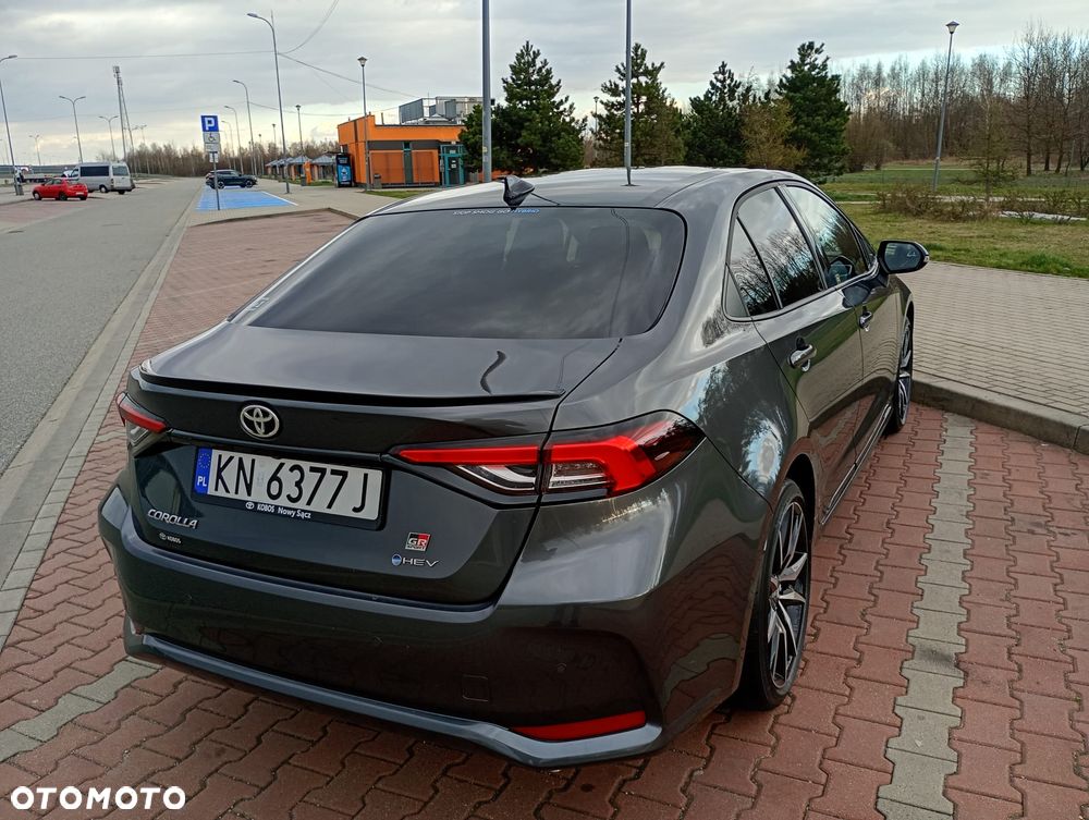 Toyota Corolla 1.8 Hybrid GR Sport - 12
