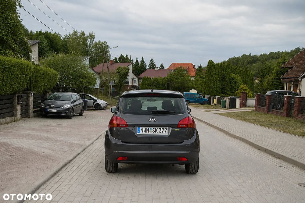 Kia Venga 1.4 CVVT Edition 7 - 5