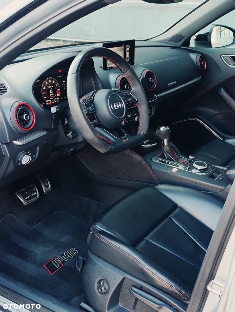 Audi RS3 Sportback 2.5 TFSI Quattro S tronic - 15