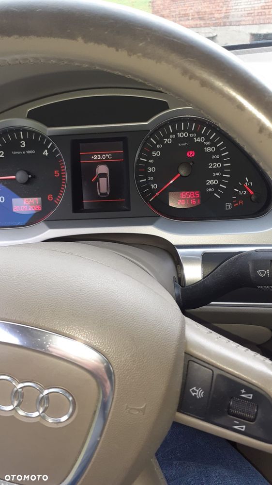 Audi A6 Avant 2.0 TDIe - 16