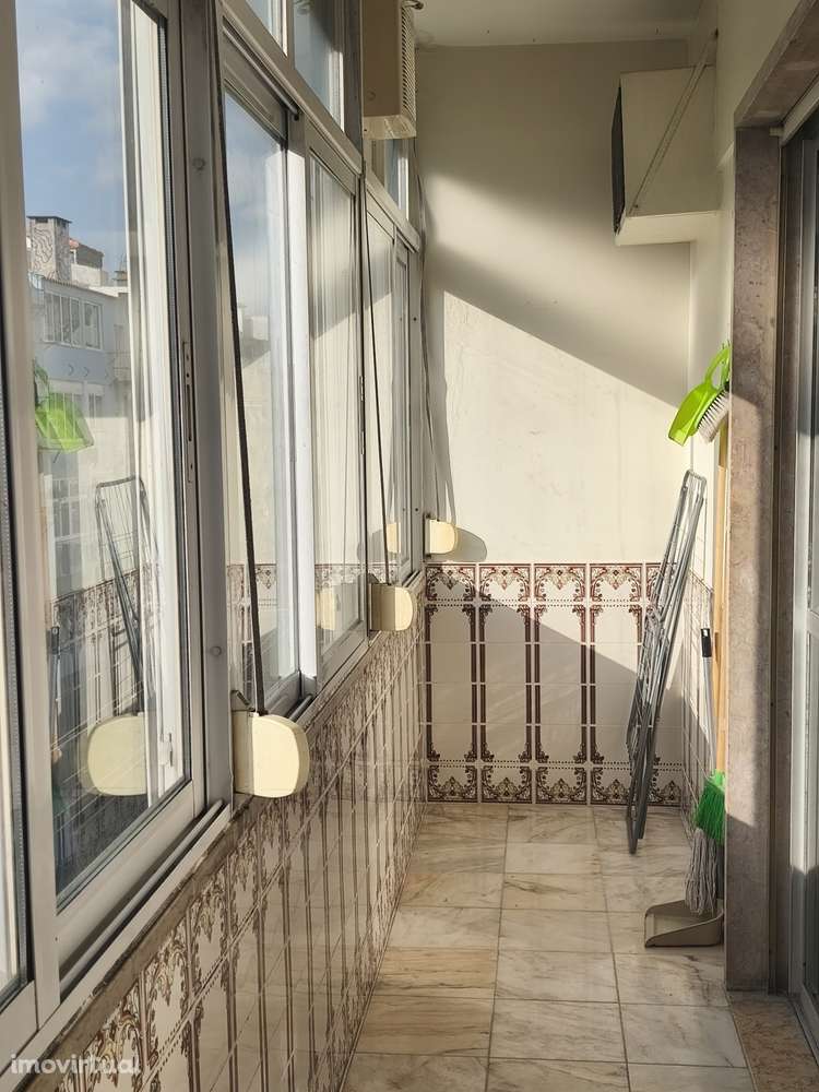 T1 Lisboa - Av. Almirante Reis, Bem Conservado, Junto ao Metro Arroios - Grande imagem: 4/18