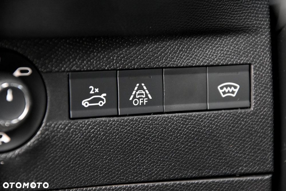 DS Automobiles DS 7 Crossback 1.6 PureTech Louvre - 27