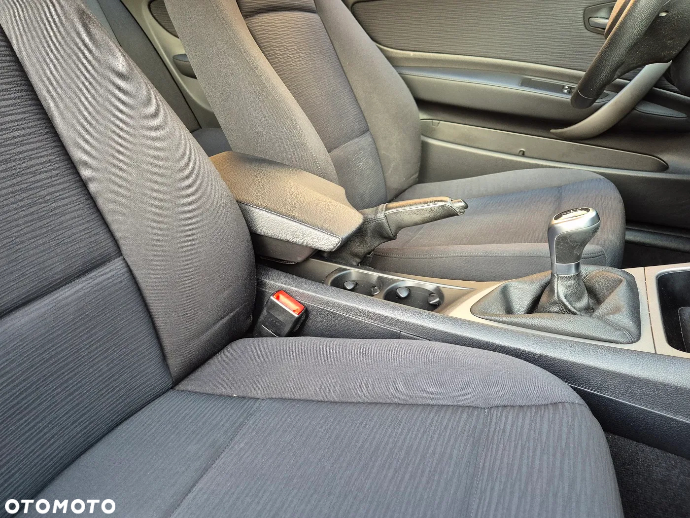 BMW Seria 1 - 23