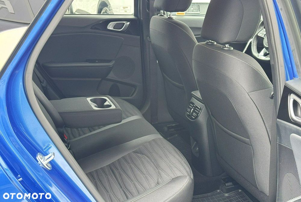 Kia ProCeed 1.5 T-GDI GT Line - 14