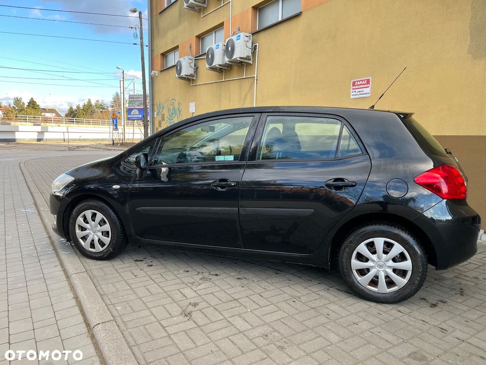 Toyota Auris 1.4 D-4D Premium - 6