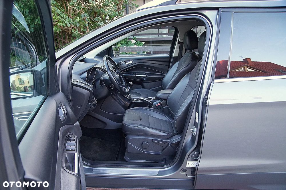 Ford Kuga 2.0 TDCi 4x4 Titanium - 22