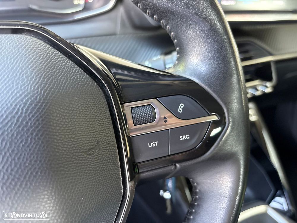 Peugeot 2008 1.5 BlueHDi Active - 11