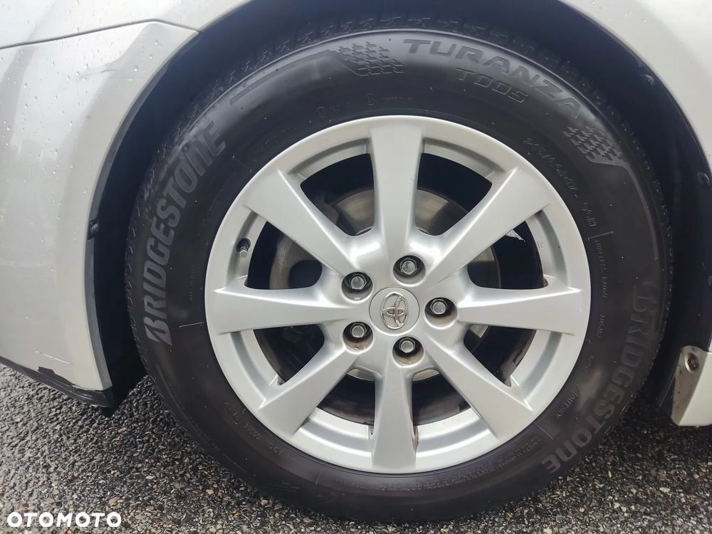 Toyota Avensis 2.0 D-4D Sol plus - 23