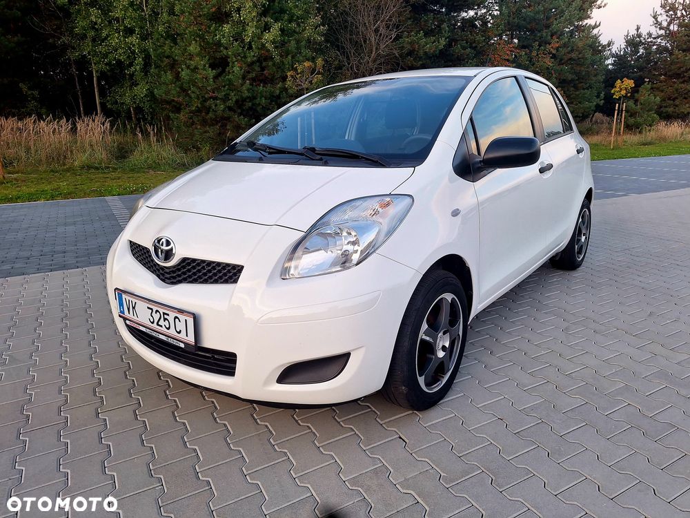 Toyota Yaris - 18