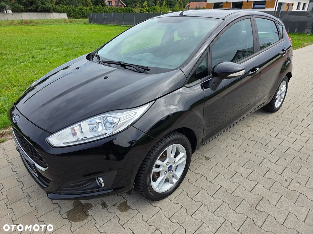 Ford Fiesta 1.0 Champions Edition - 4