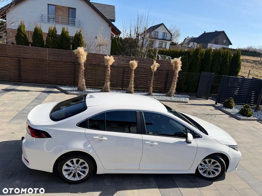Toyota Corolla 1.8 Hybrid GPF Comfort - 18