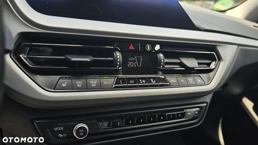 BMW Seria 1 118i Advantage - 14