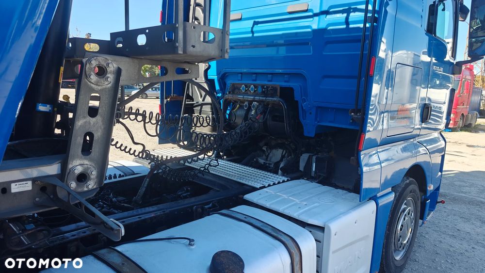MAN TGX - 9