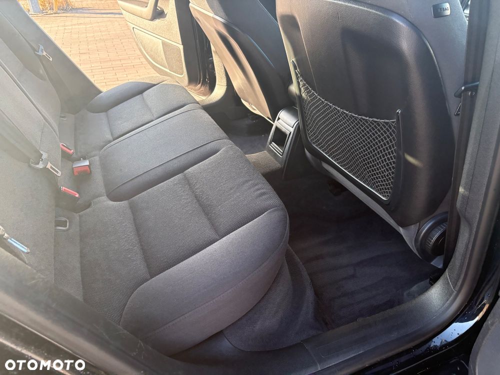 Audi A3 Sportback 2.0 TDI DPF (DSG) S tronic Attraction - 13