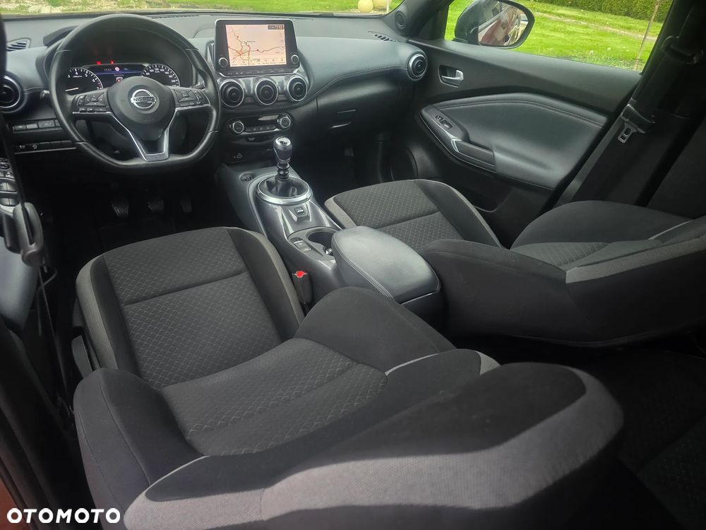 Nissan Juke 1.0 DIG-T Tekna - 26
