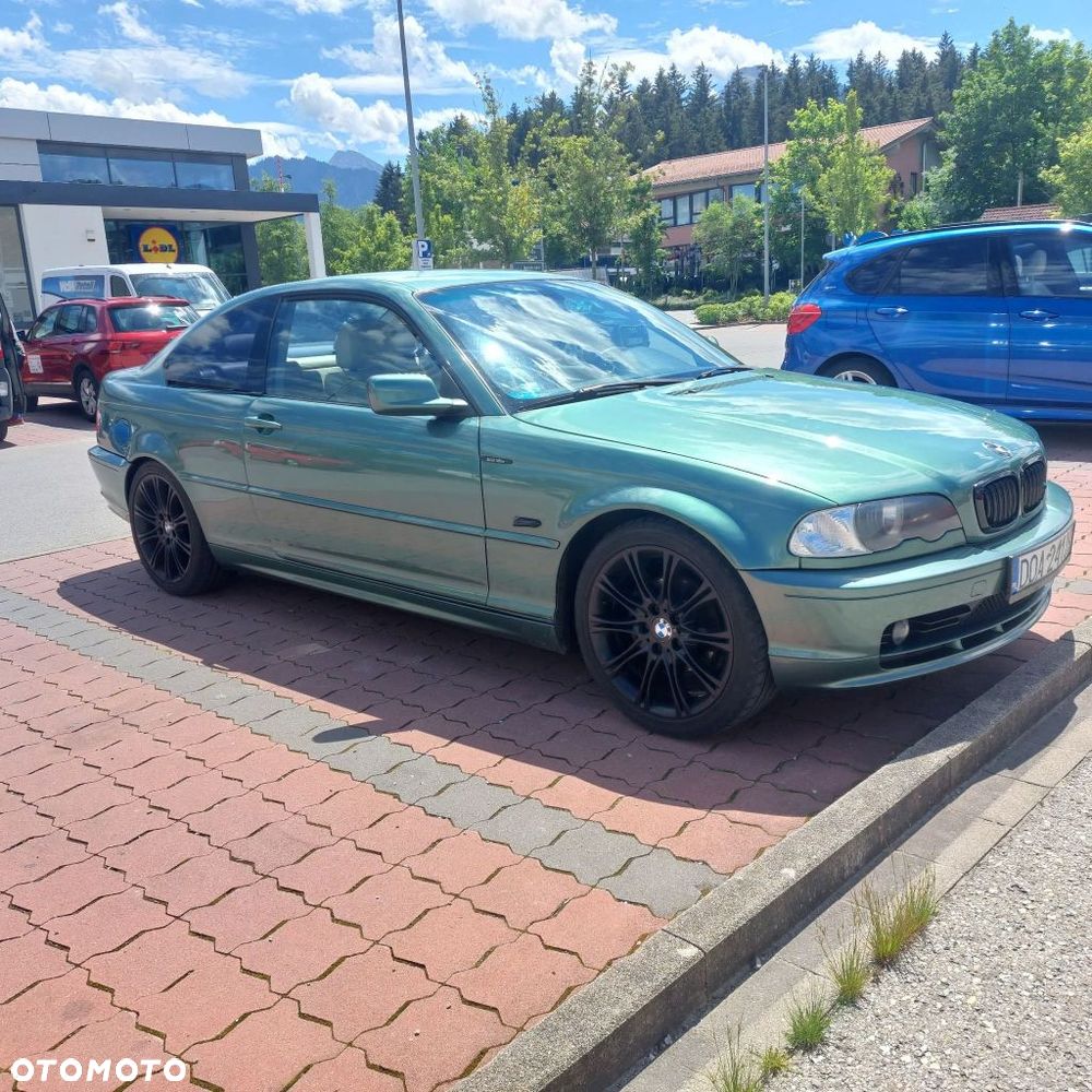 BMW Seria 3 320i - 10