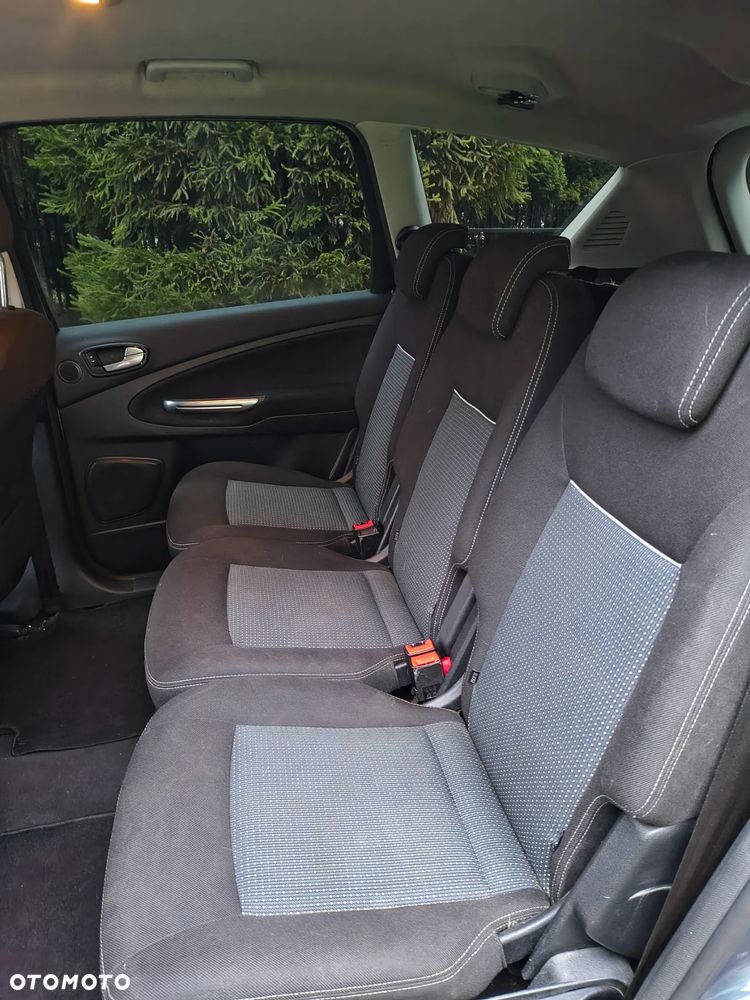 Ford S-Max 2.0 TDCi Trend - 13