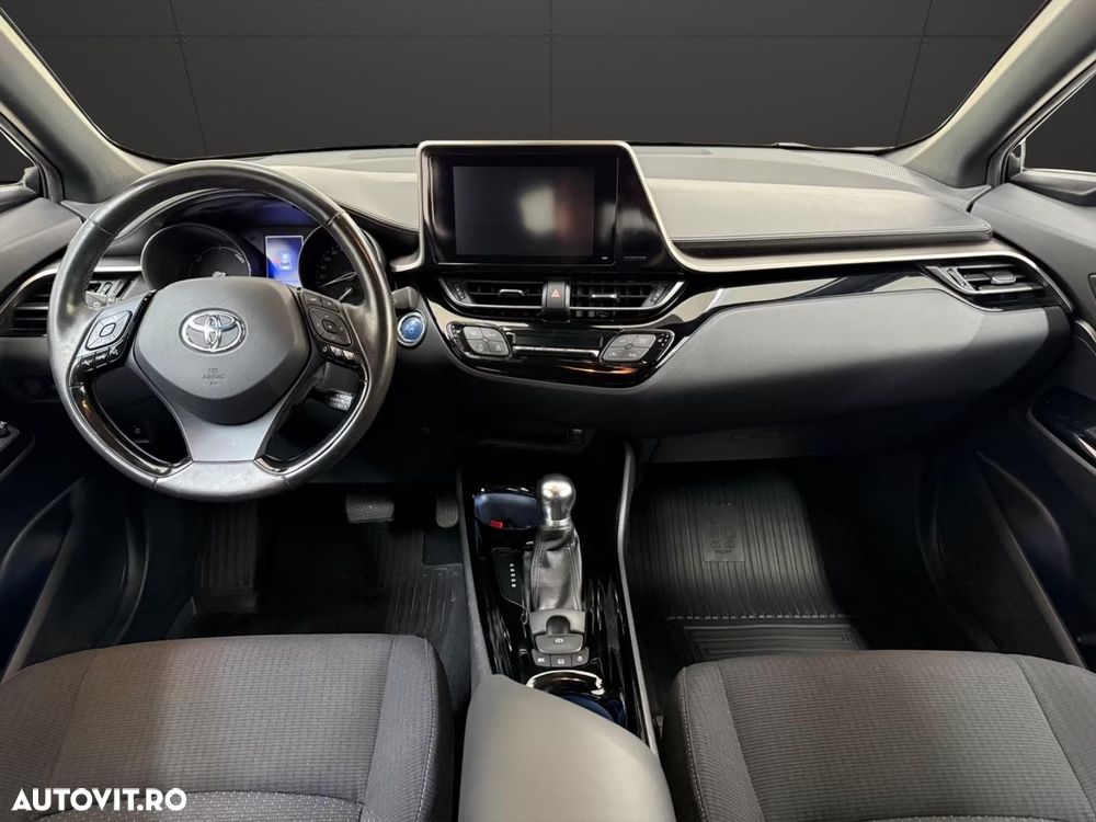 Toyota C-HR 1.8 HSD 4x2 CVT C-ult - 9