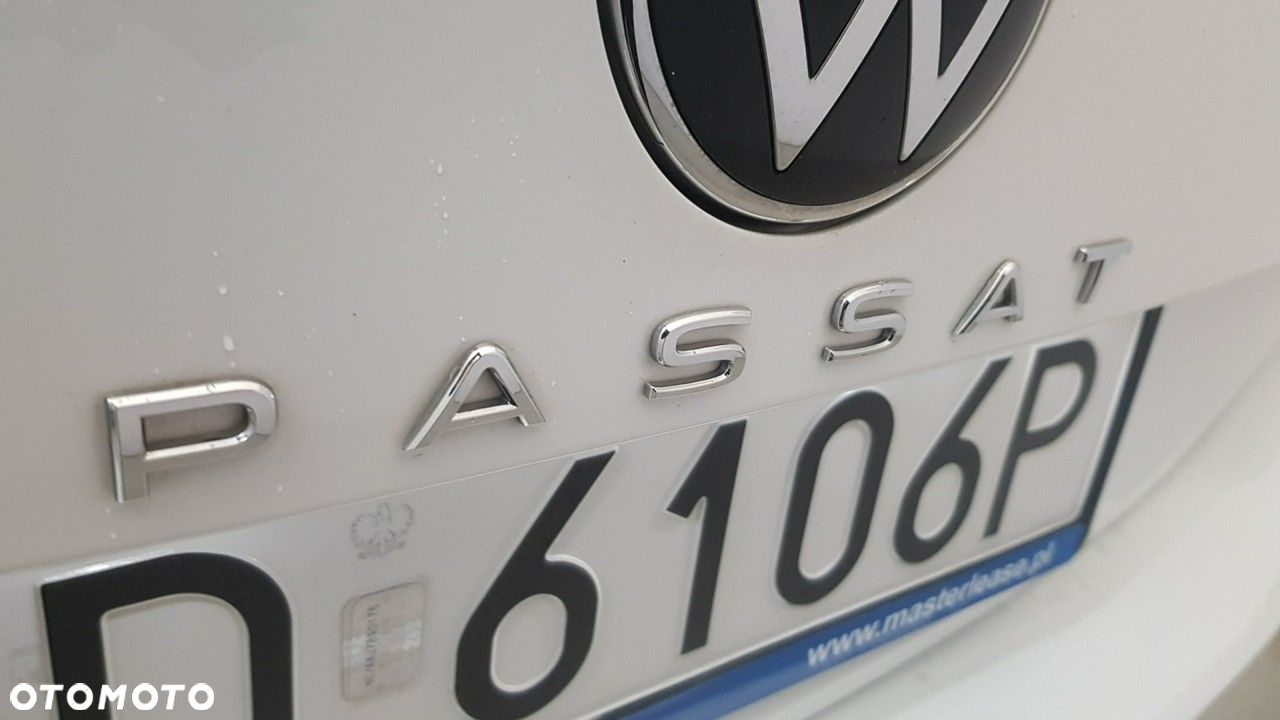 Volkswagen Passat - 18
