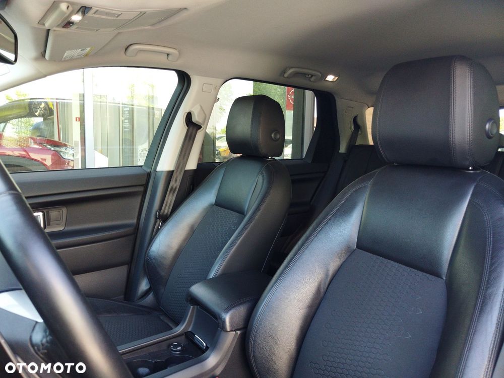 Land Rover Discovery Sport 2.0 Si4 HSE - 11