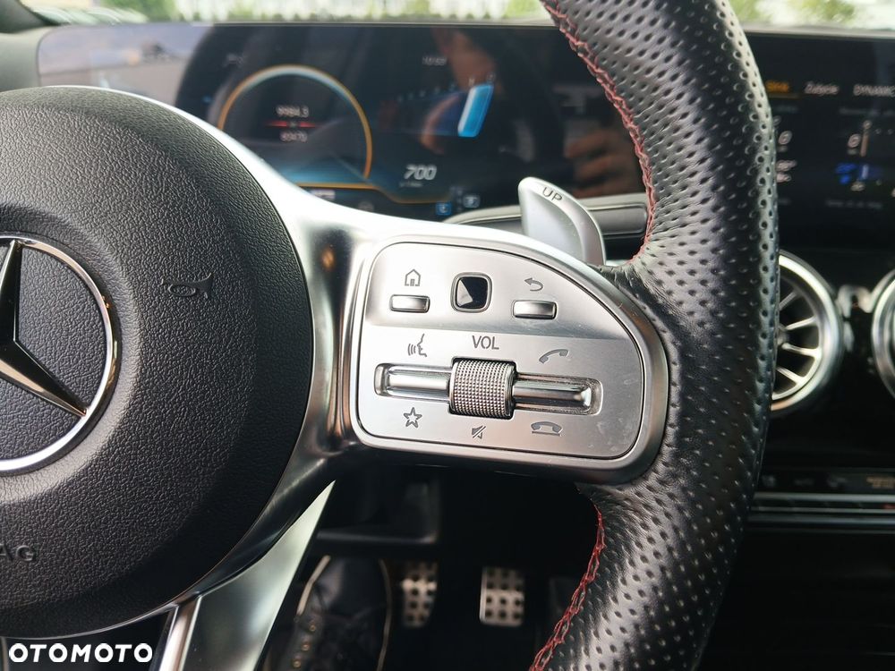 Mercedes-Benz GLB AMG 35 4-Matic - 22