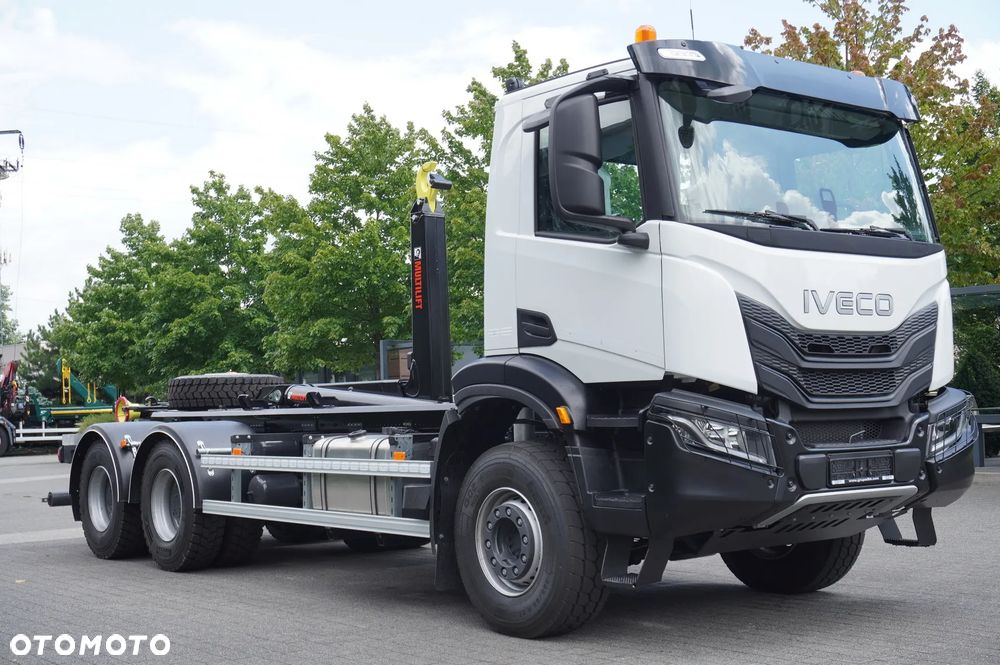 Iveco NOWE T-Way AD380T46 / 6x4 / 2026 / bez przebiegu / Hakowiec HIAB 26t_255874 - 10