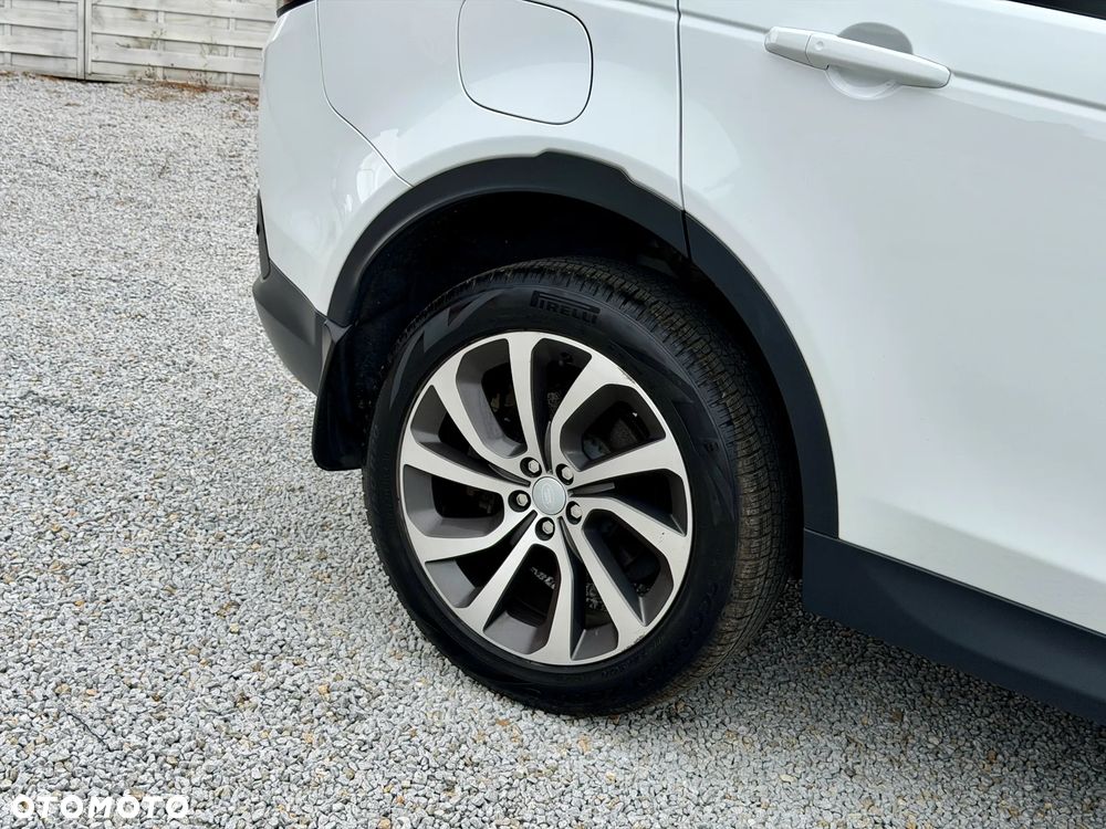 Land Rover Discovery Sport - 31