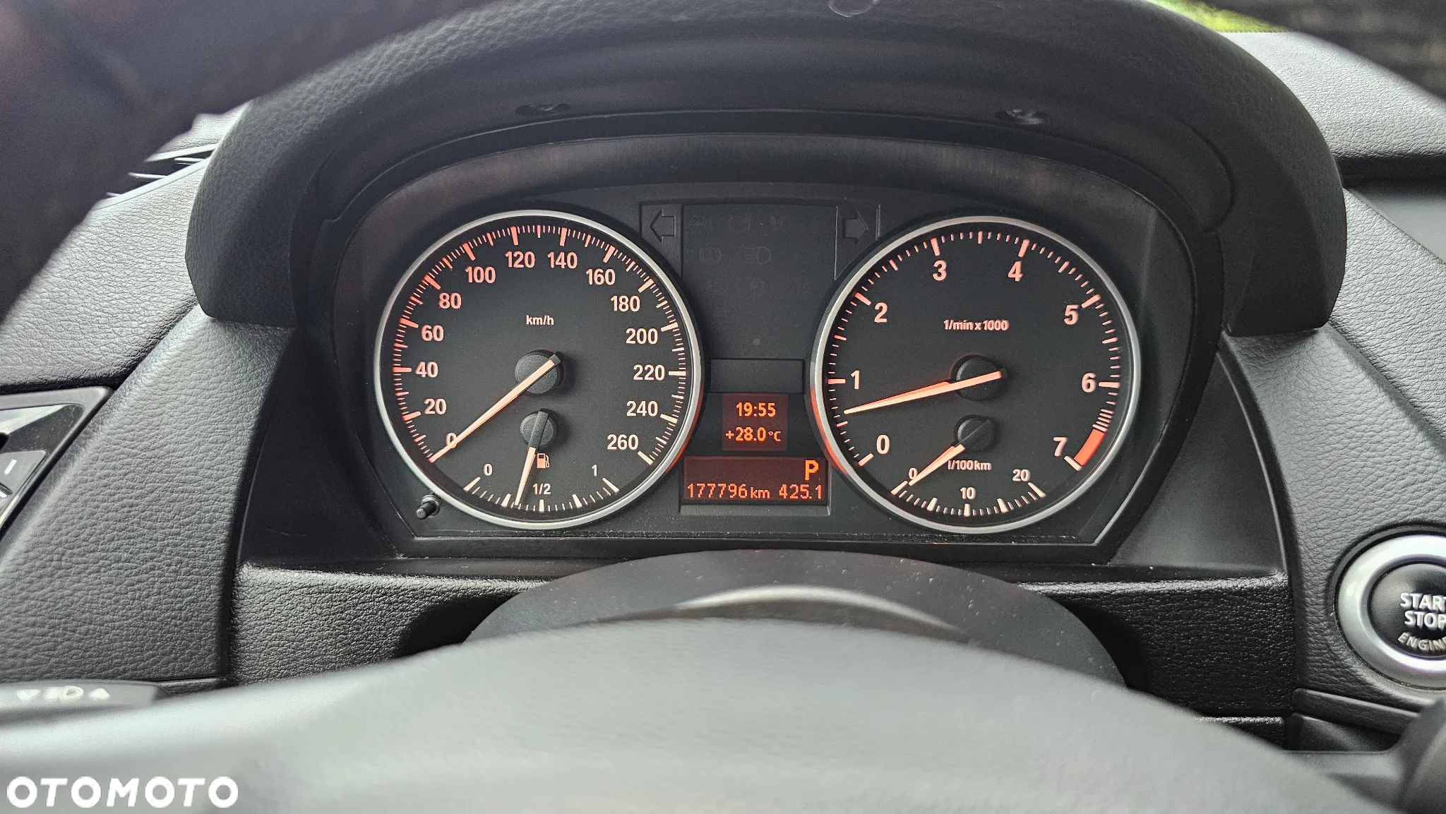 BMW X1 sDrive18i xLine - 27