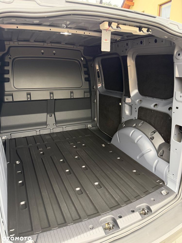 Volkswagen Caddy 2.0 TDI - 15