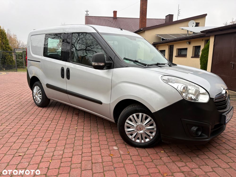 Opel Combo - 12