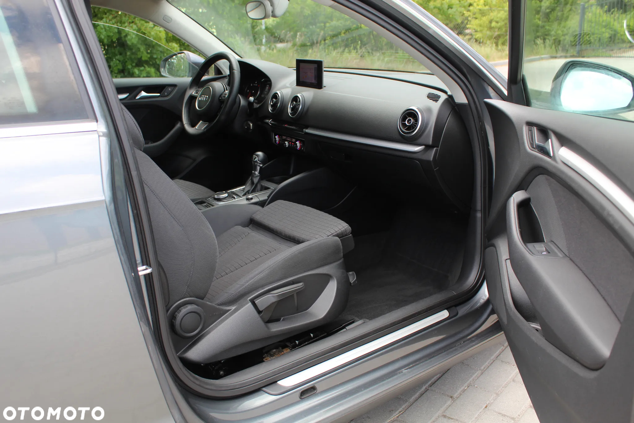 Audi A3 2.0 TDI clean diesel Ambiente S tronic - 6
