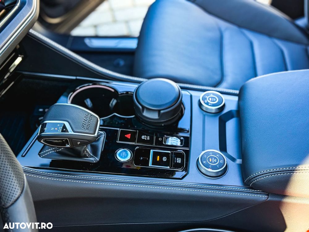 Volkswagen Touareg V6 TDI 4MOTION R-Line - 13