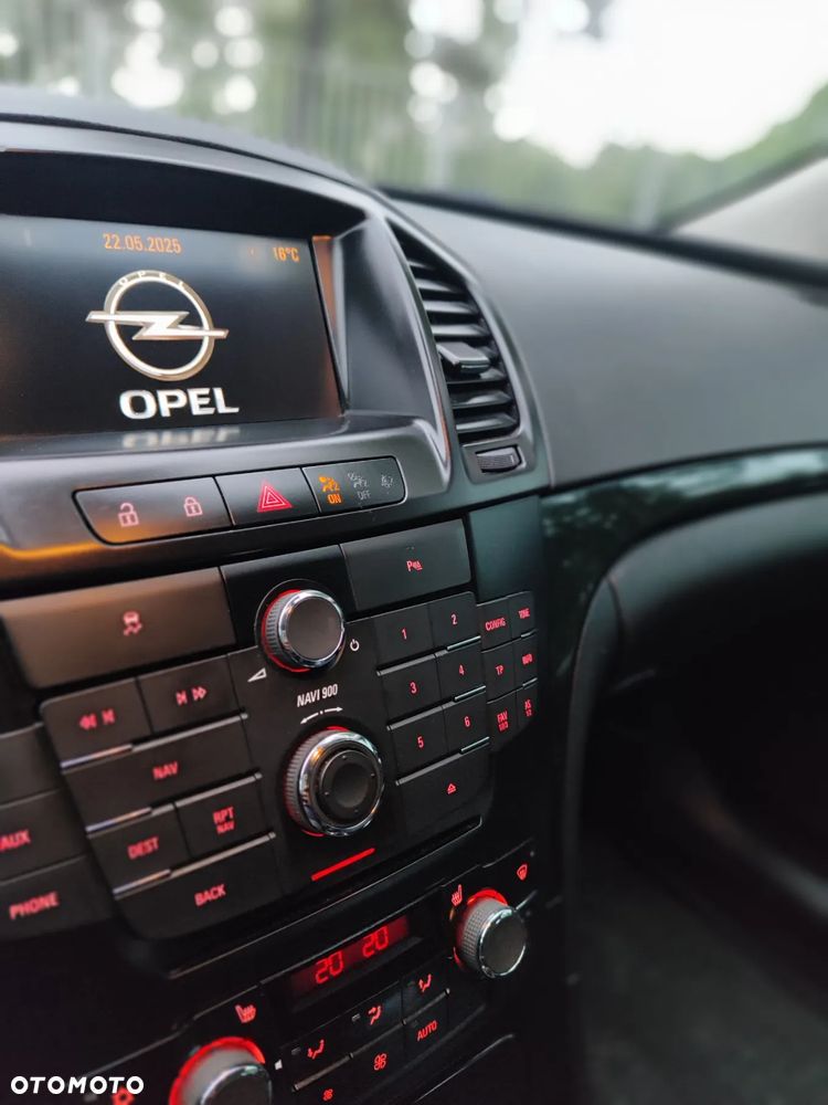 Opel Insignia - 12