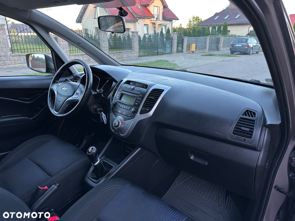 Hyundai ix20 1.4 blue Comfort - 14