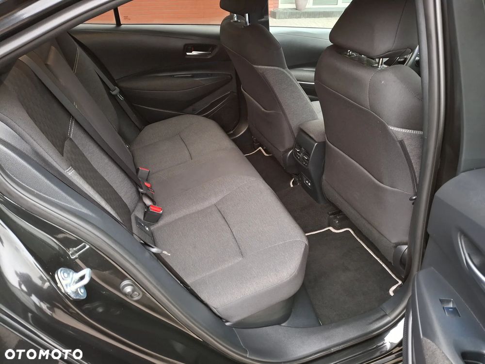 Toyota Corolla 1.8 Hybrid Style - 27