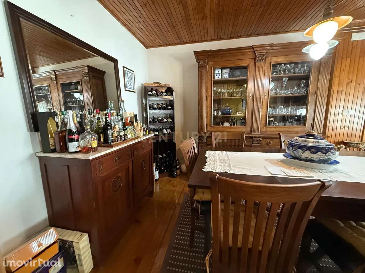 Moradia T4, com Logradouro e Garagem, Barroca Grande, Covilhã - Grande imagem: 3/51