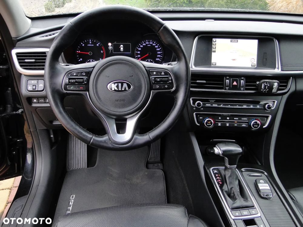 Kia Optima 1.7 CRDI XL DCT - 22