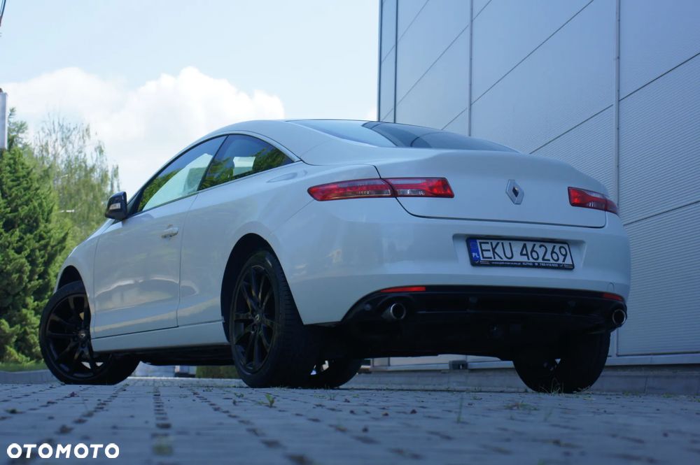 Renault Laguna dCi 110 FAP Bose Edition - 9