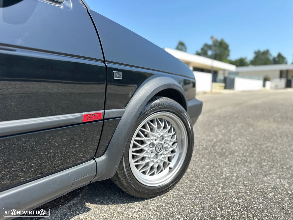 VW Golf 1.8 GTI 16V - 14