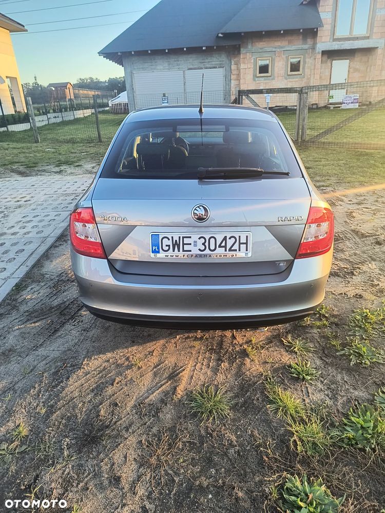 Skoda RAPID - 6