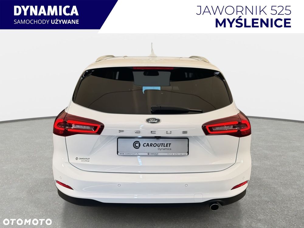 Ford Focus - 8