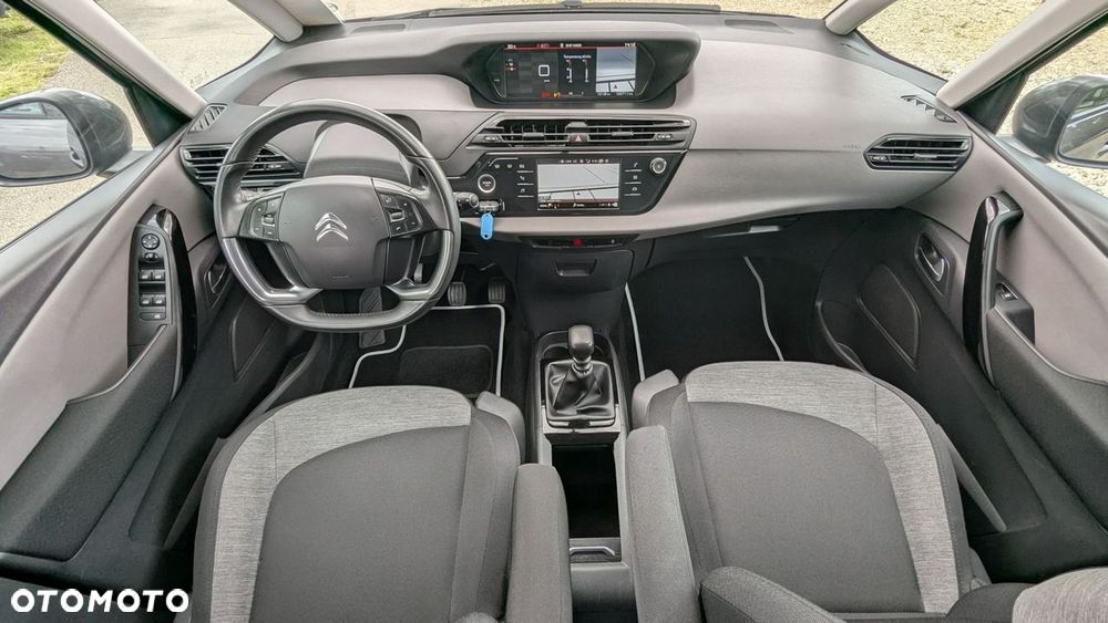 Citroën C4 SpaceTourer - 23