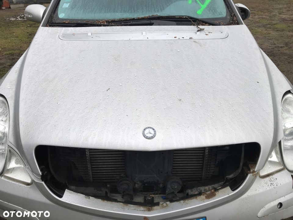 MERCEDES w 251 kompletna maska kolor 775 igla - 1