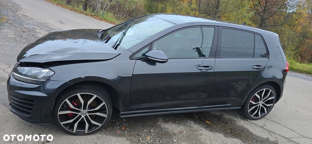 Volkswagen Golf GTD 2.0 TDI SCR DSG - 3