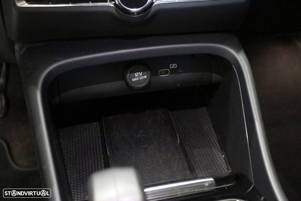 Volvo C40 Recharge Extended Range Core - 26